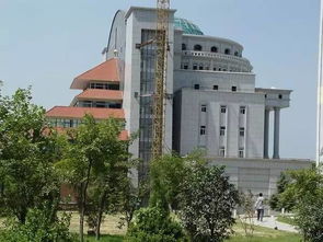 济南西客站全国第四丑 中国十大丑陋建筑出炉,山东连中两枪