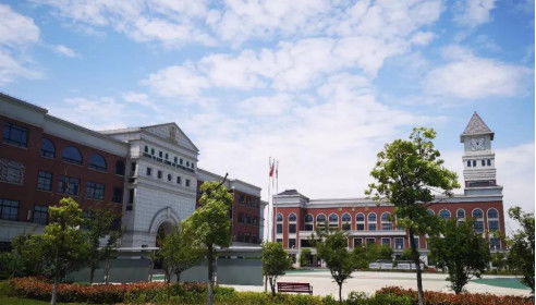 如何选择国际课程 上海枫叶国际学校校长来支招